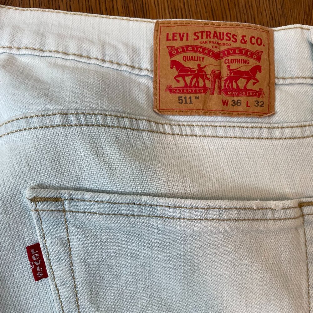Levi's Men's 511 Slim Fit Jeans - 36 W x 32 L, pale blue stonewash